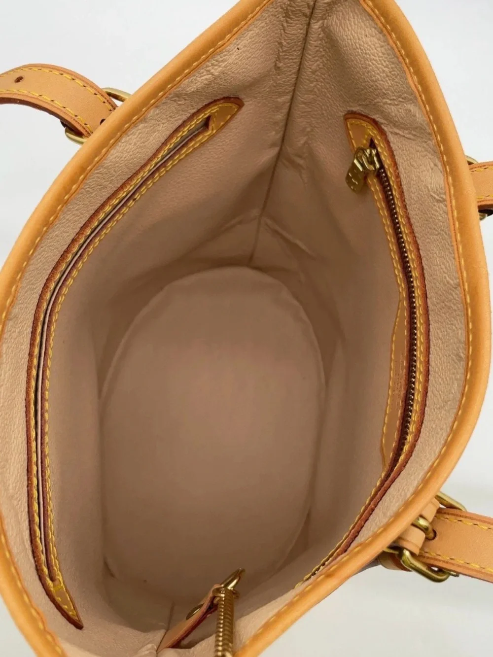 Louis Vuitton Brown Monogram Canvas PM Bucket Tote with Vachetta Handles